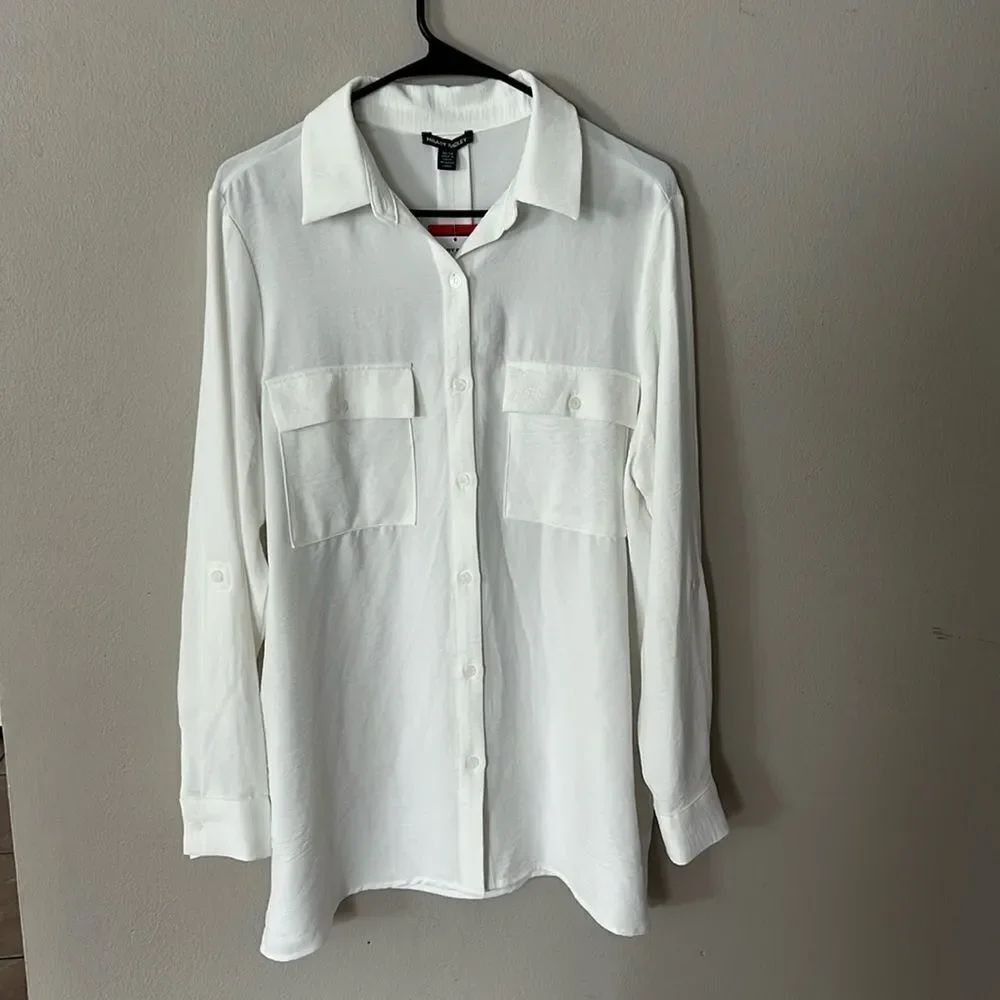 Hilary Radley Womans Button-up Long Sleeve Shirt Blouse